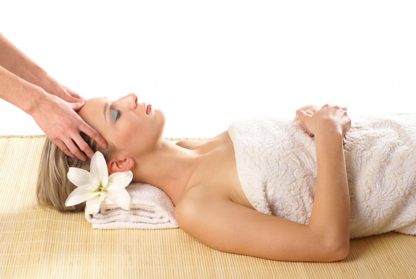 Contact  Service-Asian Massage